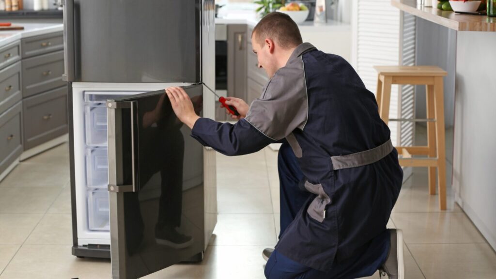 Trusted Amana Freezer Repair Technicians For Quick Fixes