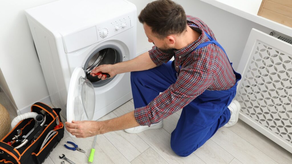 What the OE and LE Codes Mean on Your LG Washer and When to Call LG Appliance Repair in Altamonte Springs, FL
